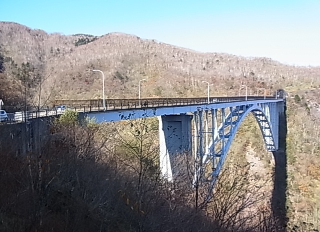 六方沢橋周辺7.jpg